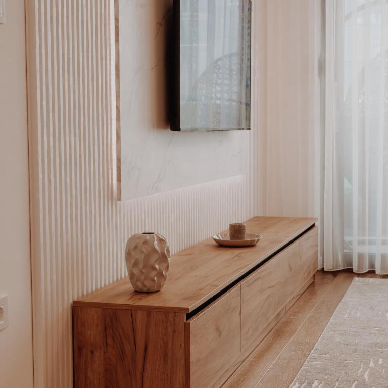 BLuxe Residence - One-Bedroom Apartment - 33