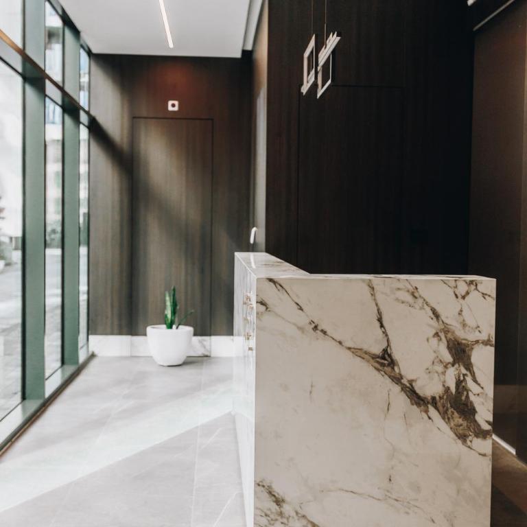 BLuxe Residence - One-Bedroom Apartment - 46