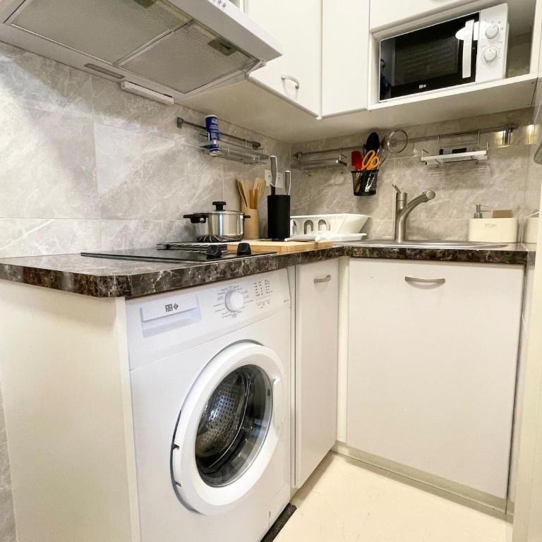 New Modern Apartment in Paris Center Metro 7 & 14 Maison Blanche - Appartement 1 Chambre - 46