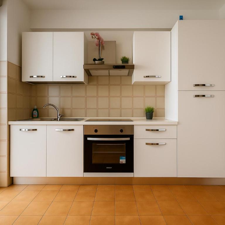 -10 minutes from the station- - 5 beds- - Apartment mit 3 Schlafzimmern - 2