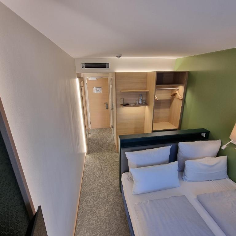 myMINGA13 - Hotel & serviced Apartments - Standard Zimmer mit Queensize-Bett - 3