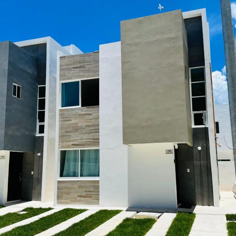 Casa amplia y privada con alberca para una escapada perfecta - Three-Bedroom House - 28