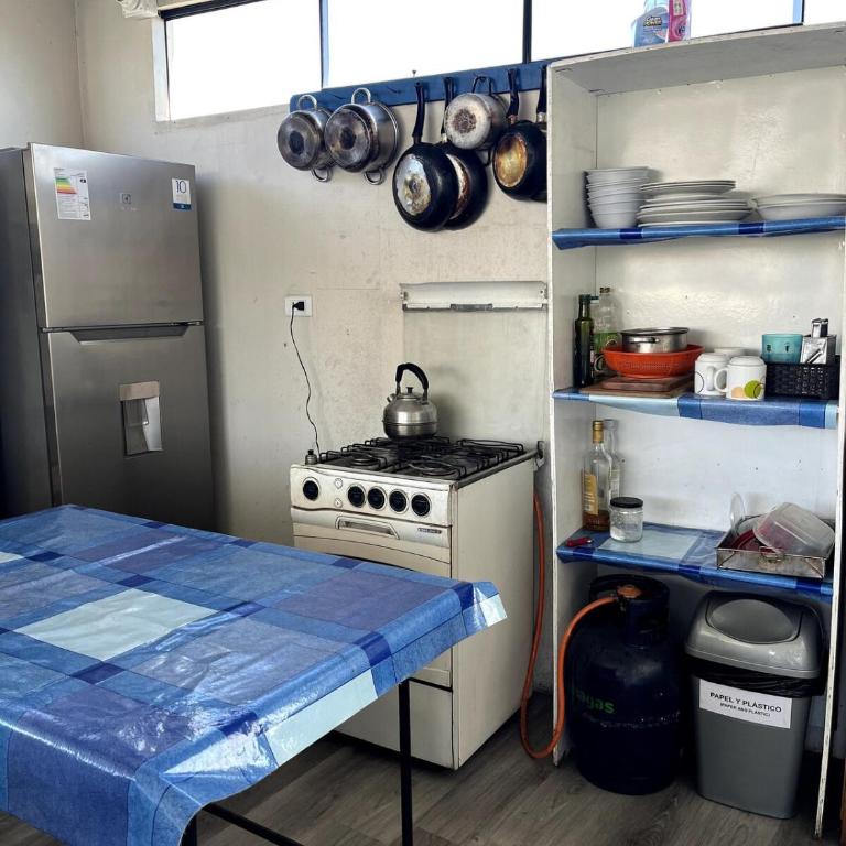 Estudiantes UTP o Voluntarios Hab vista a los Volcanes y terraza baño compartido - Single Room with Shared Bathroom - 29