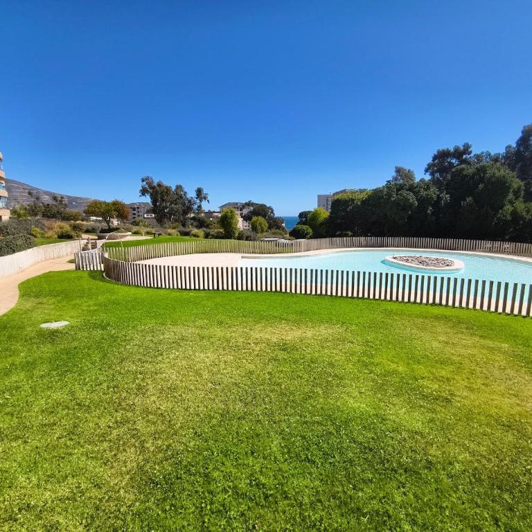 Depto para 5 con vista al mar, bosque y piscina - Apartment with Sea View - 30