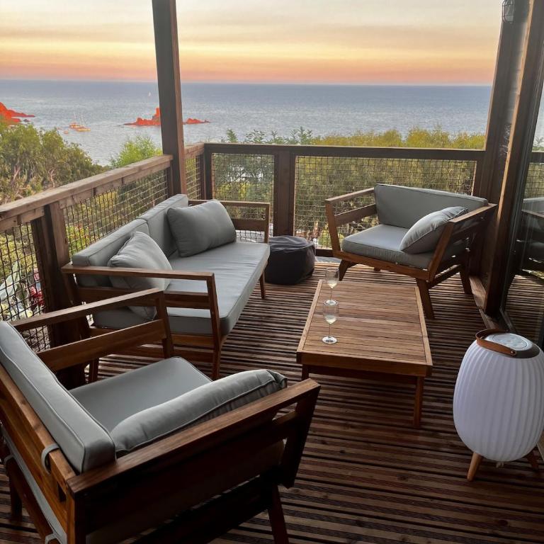 Bungalow vue mer panoramique terrasse - Two-Bedroom Bungalow - 8