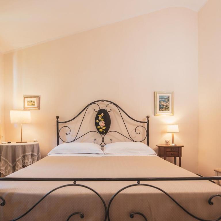 Agriturismo Villa Caterina - Camera Matrimoniale con Bagno Privato - 8
