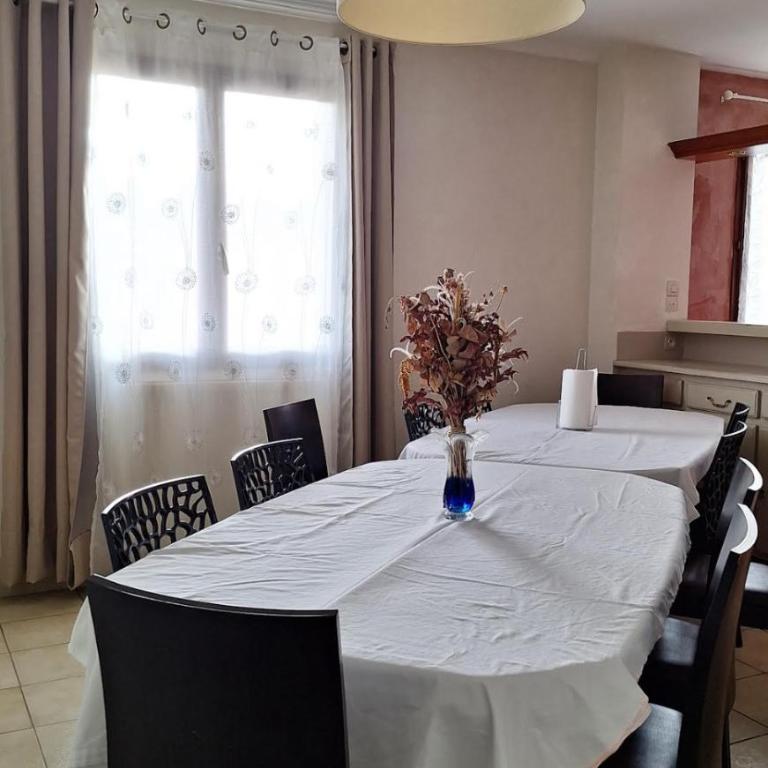 Grand Duplex Centre-Proche Gare & Axe Routier - Deluxe Apartment - 6
