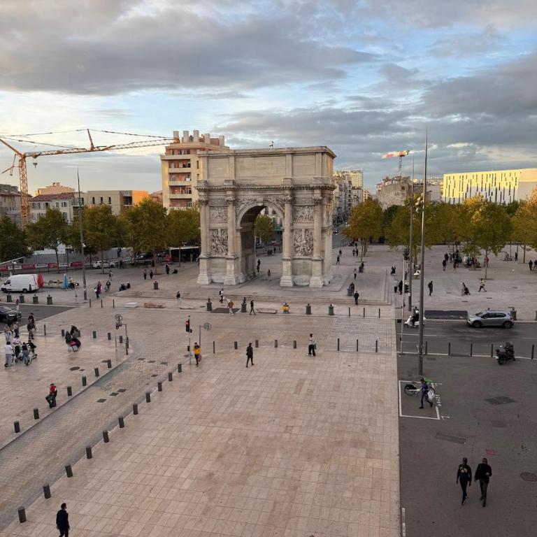 Spacieux T3 centre-ville 4 personnes - Appartement 1 Chambre - 7