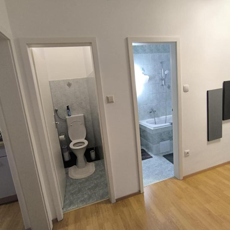 4 You Apartment in Leoben mit Balkon, Garten und kostenlosen Parkplatz - Appartamento con 2 Camere da Letto - 14