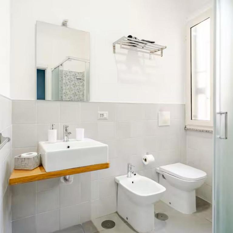 Duomo 34 Guest Room - Camera Matrimoniale con Bagno Privato - 7