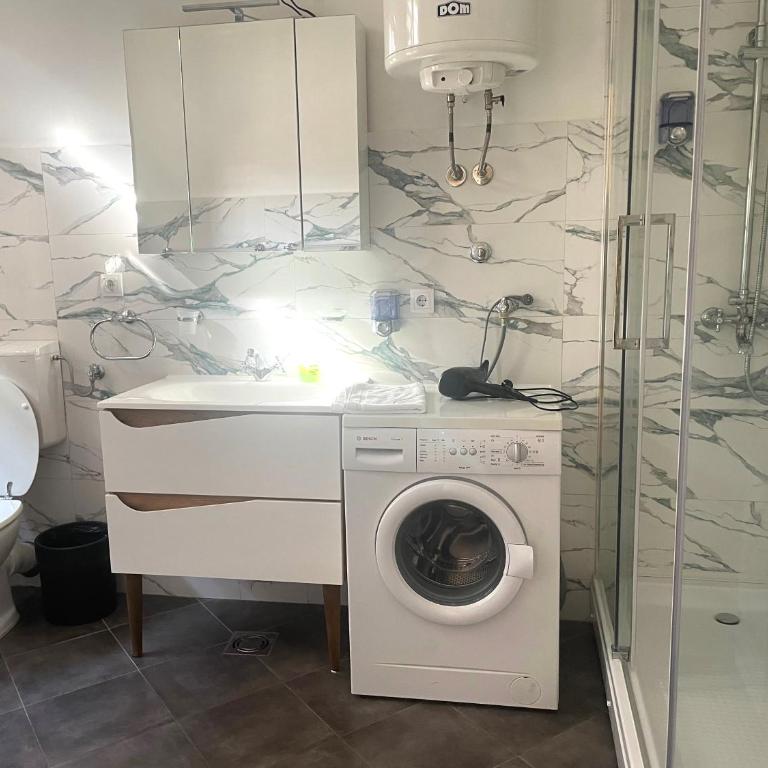 4 Bedroom Apartment in the Pedestrian Zone - Apartment - 8