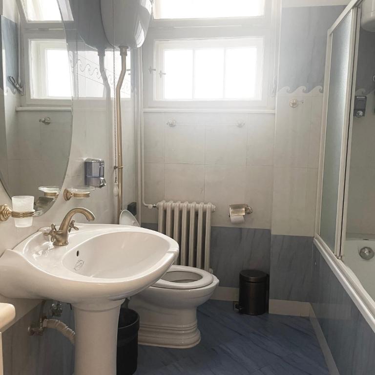 4 Bedroom Apartment in the Pedestrian Zone - Apartment - 19