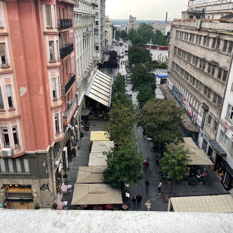 4 Bedroom Apartment in the Pedestrian Zone - Apartment - 22