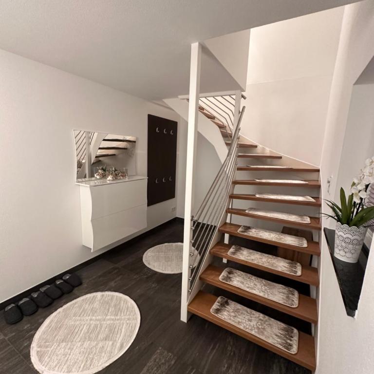 Leos Suite Appartement - Estudio con cama extragrande y sofá cama - 20