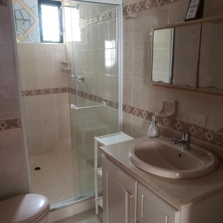 Casa hotel la 33 - Camarote Familiar - 2