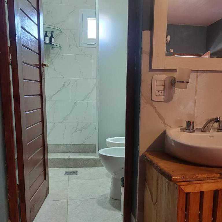 Raíces Hospedaje - Habitación cuádruple - 1