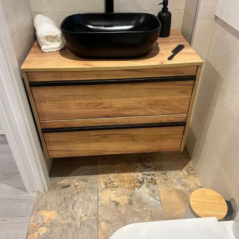 Urban Suites Aluche - Two-Bedroom Apartment - 2