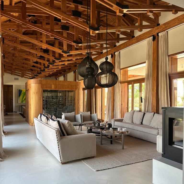 Contemporary design and serenity in Cafayate - Casa de 4 dormitorios - 34