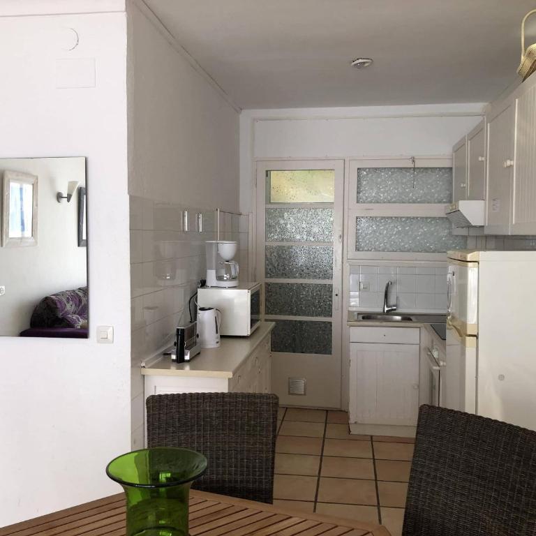 Apartamento en Primera Línea en Roses - Terraza y Garaje - ES-258-168 - Apartment - 7
