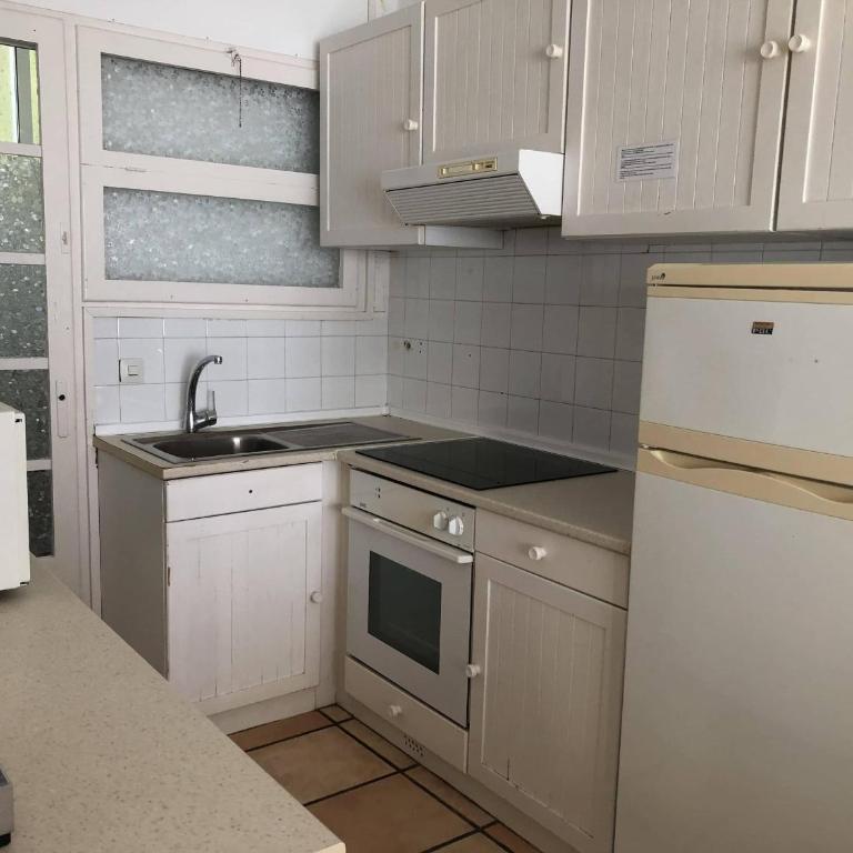 Apartamento en Primera Línea en Roses - Terraza y Garaje - ES-258-168 - Apartment - 8
