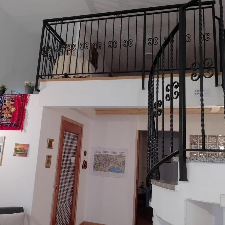CasaIodice - Appartamento Familiare con 2 Camere da Letto - 10