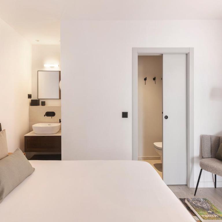 master La Rambla - Two Bedroom Penthouse with Large Terrace - 8