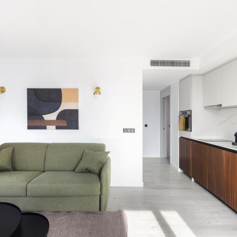 master La Rambla - Two Bedroom Penthouse with Large Terrace - 4