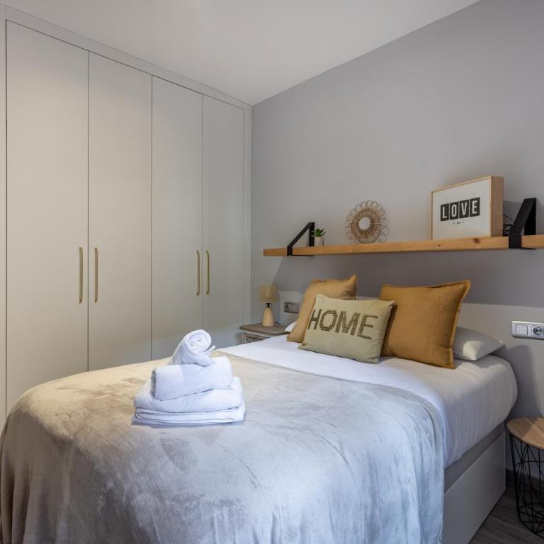 Apartamento de lujo junto a la Catedral - Three-Bedroom Apartment - 6