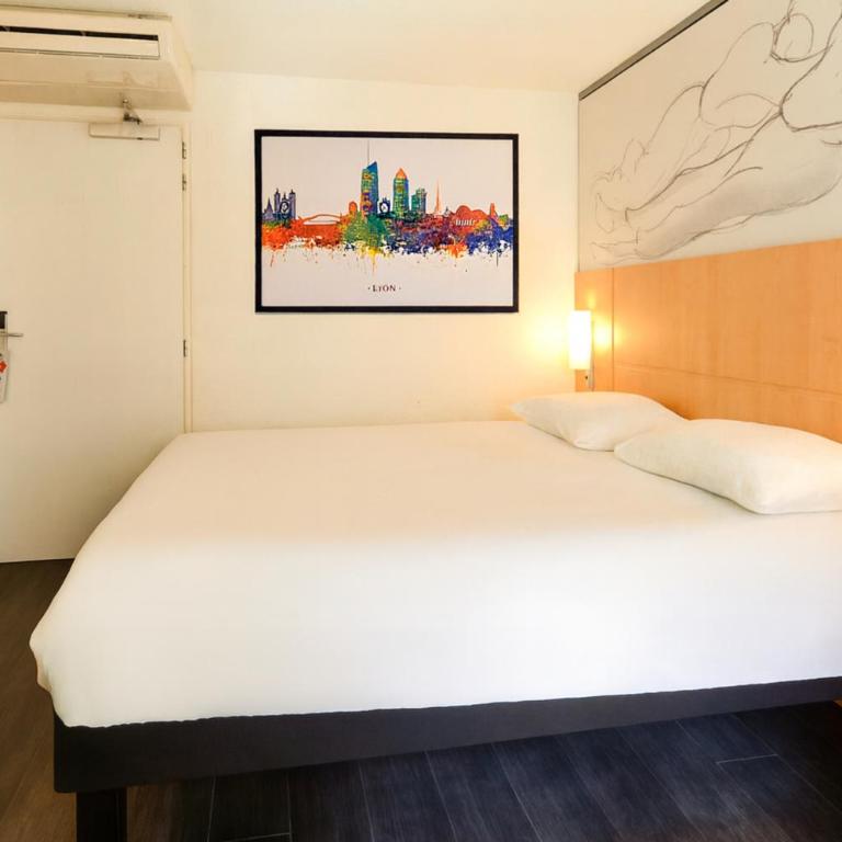 ibis Lyon Part Dieu Les Halles - Chambre Double Confort - Vue sur Cour - 10