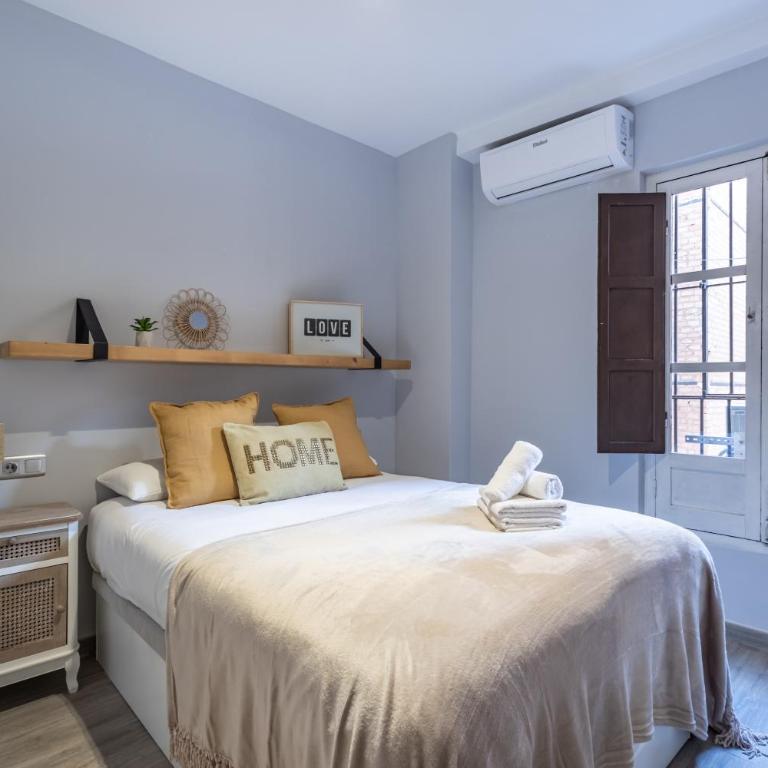 Apartamento de lujo junto a la Catedral - Three-Bedroom Apartment - 18