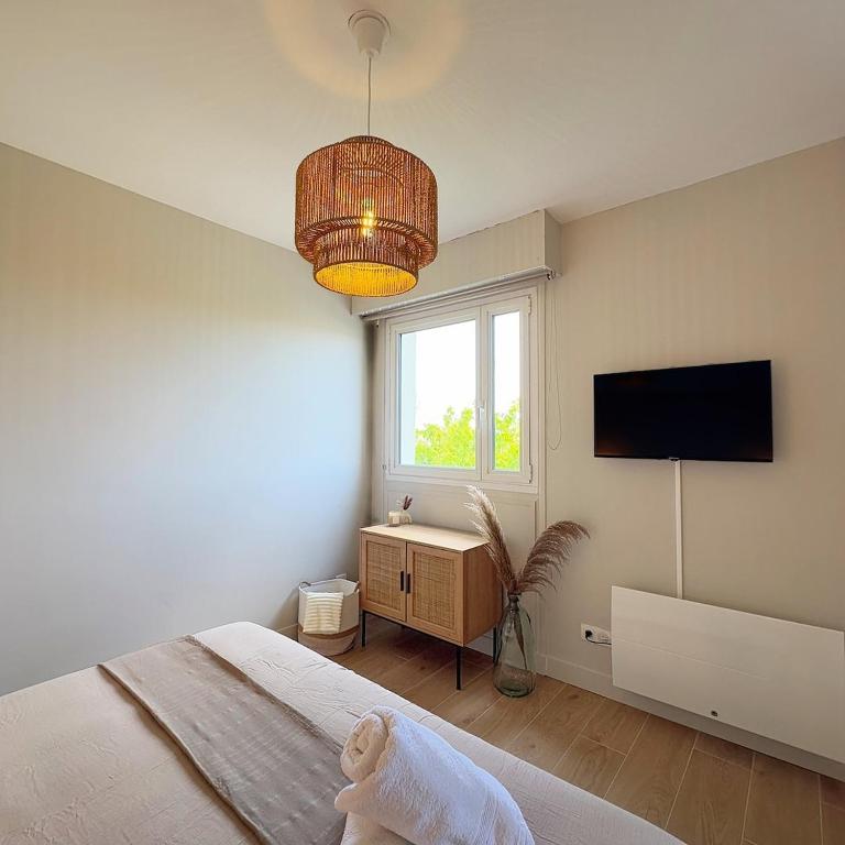 Escapade Rochelaise , 10 min de la mer & parking - Appartamento - 32