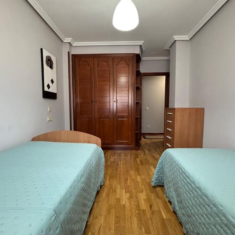 Alojamiento Completo en Gijón - Apartamento de 2 dormitorios - 13