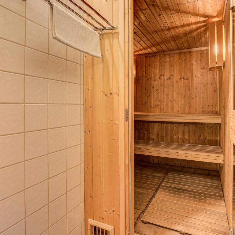 Chalet Pele - Alpes Agency - Central Chamonix - Sleeps 11 - Chalet - 37