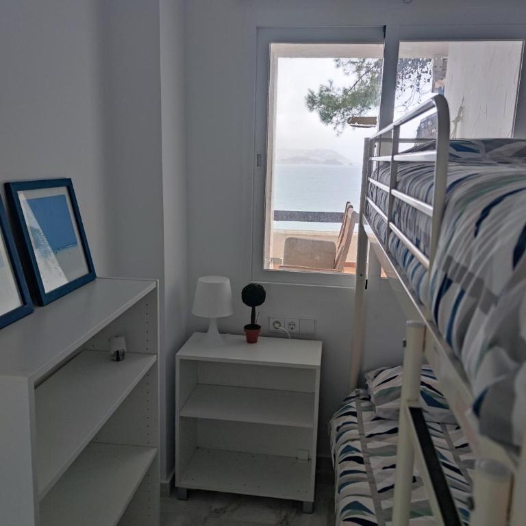 Dreamy sunrise at Marina Playa - Deluxe Apartment - 5