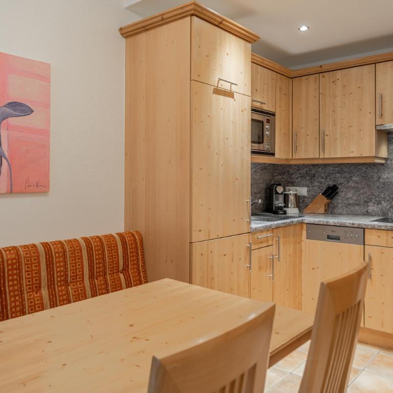 Hotel Garni Alpenresidenz Zimmer & Aparts - Apartment mit 2 Schlafzimmern - Untergeschoss - 14