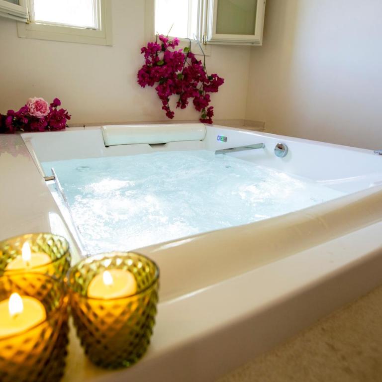 Masseria Baroni Nuovi - Suite Deluxe con Vasca Idromassaggio - 3