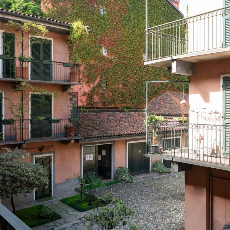 Corte sul Po – Appartamento con 2 camere | Centro Torino | Balcone romantico - Appartamento con 2 Camere da Letto e Balcone - 2