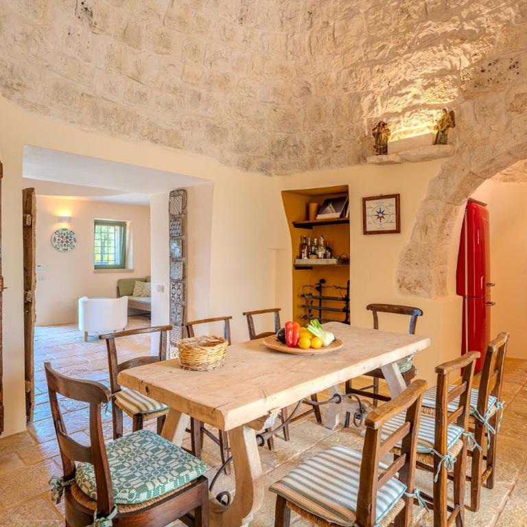 TRULLO MAGNIFICO 8, Emma Villas - Villa con 4 Camere da Letto - 4