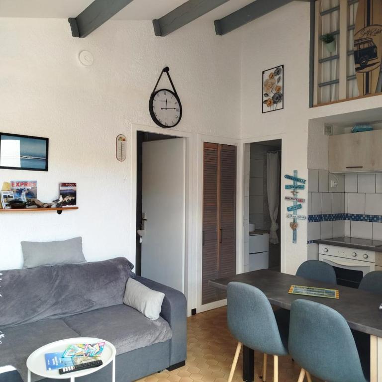 T2 mezzanine climatisé idéalement situé - 4 couchages - 4CASEL8 - Apartment with Terrace - 33