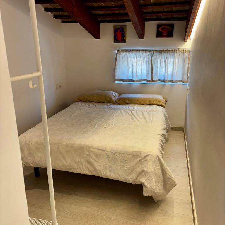 Ático abuhardillado en el centro histórico de Valencia - Apartment mit 1 Schlafzimmer - 4