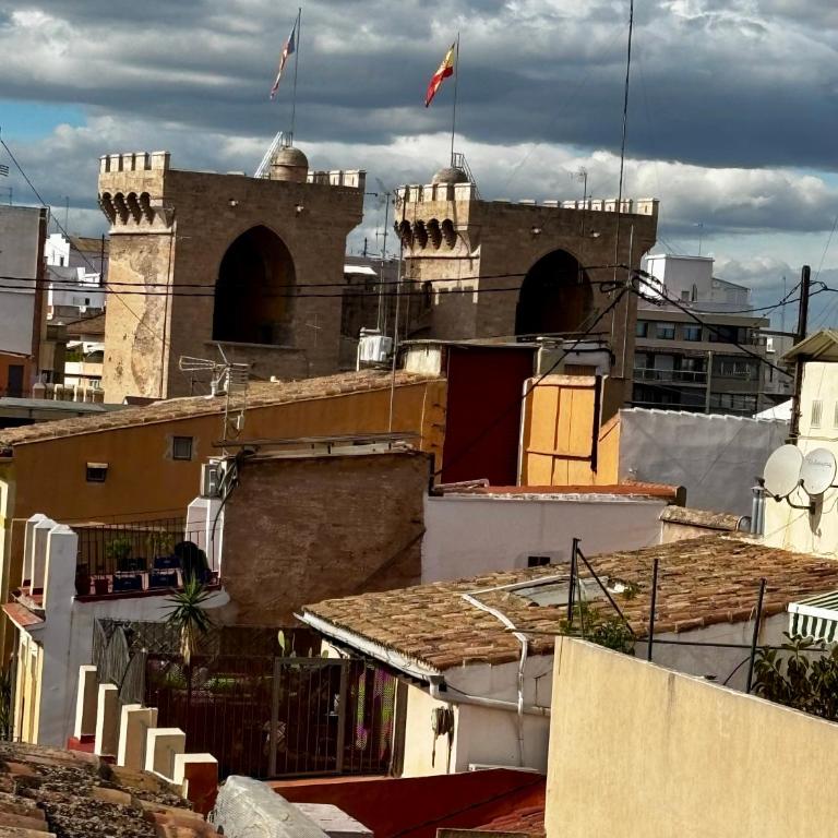 Ático abuhardillado en el centro histórico de Valencia - Apartment mit 1 Schlafzimmer - 10
