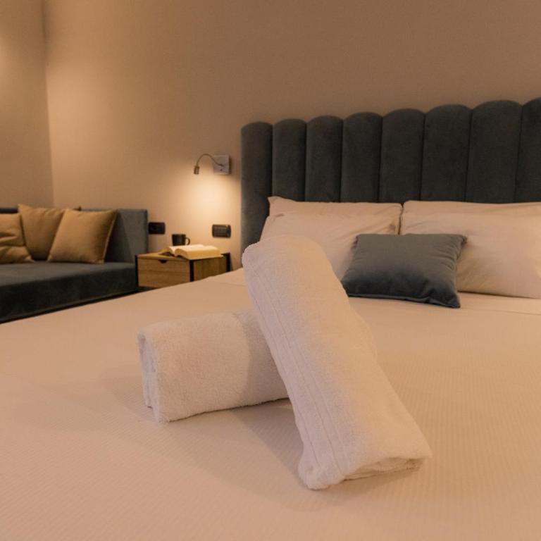 Villa Borghese Prestige Rooms - Camera Tripla Luxury - 1