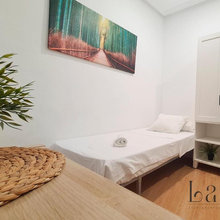 Apartamento central en Madrid - sol - Three-Bedroom Apartment Suite - 5