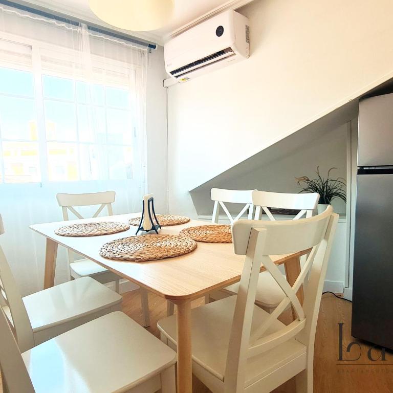 Apartamento central en Madrid - sol - Three-Bedroom Apartment Suite - 10