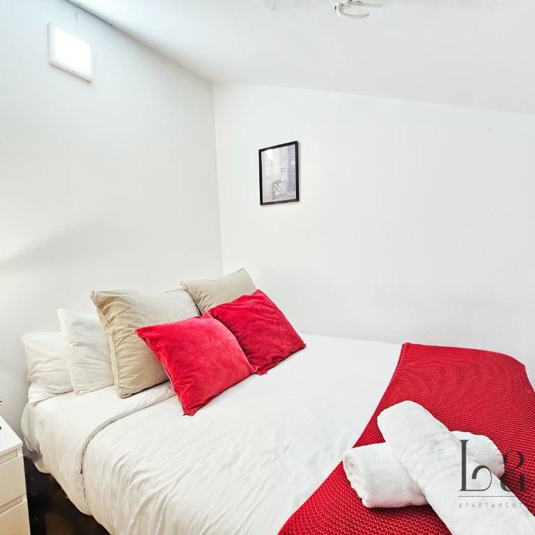 Apartamento central en Madrid - sol - Three-Bedroom Apartment Suite - 6