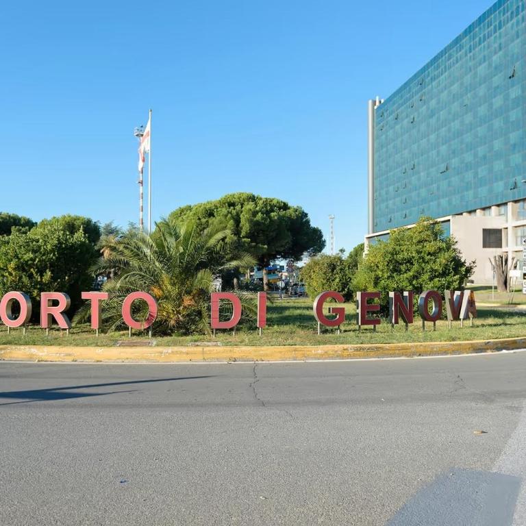 Lucia appartamento uso esclusivo - Aeroporto Genova Sestri Ponente - Two-Bedroom Apartment - 23