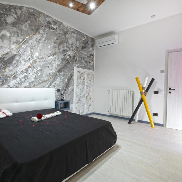 Oasi di Edo e Memy - B&B, hot tub, sauna, A-C, near city center - Camera King con Vasca Idromassaggio - 3