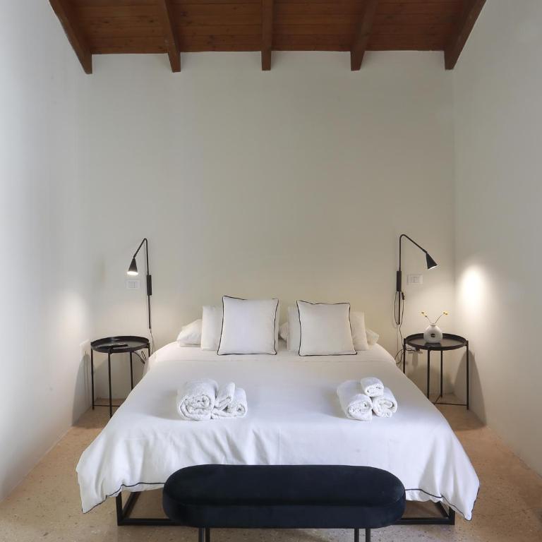 Casa Brumar - One-Bedroom Apartment - 8