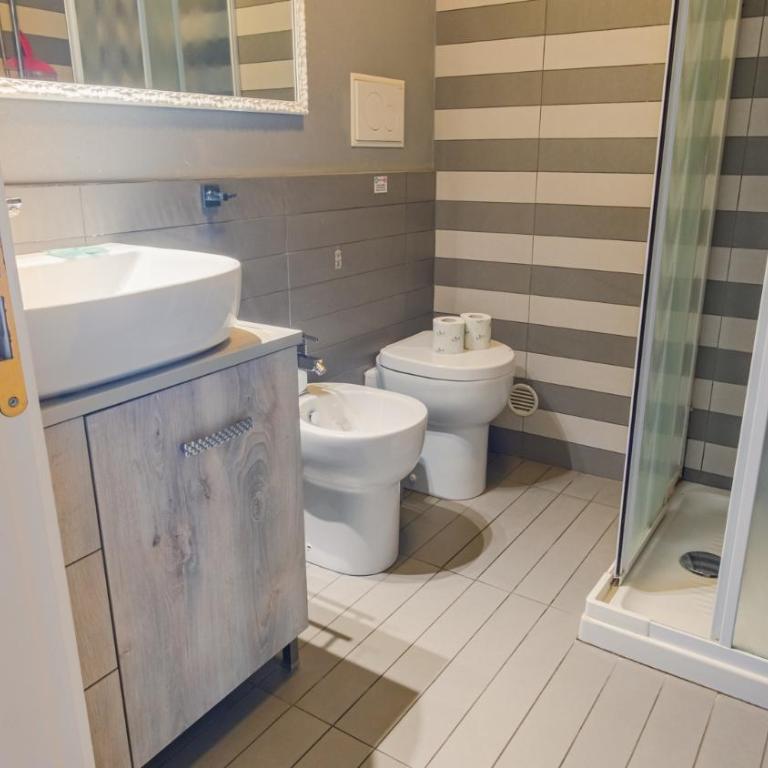 Sky Over Lake - Italian Homing - Apartment mit 2 Schlafzimmern - 22