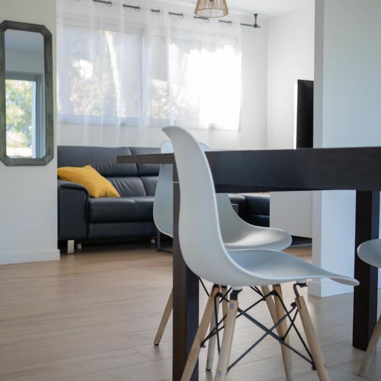 Appartement vue panoramique ,au Mont St Clair - Apartment mit 1 Schlafzimmer - 11